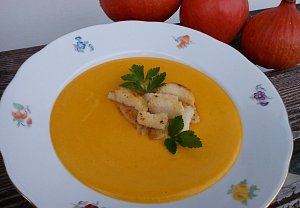 Dýňová krémová polévka s Paloučkem Dýňová krémová polévka s Paloučkem