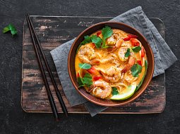 Rychlá krevetová laksa